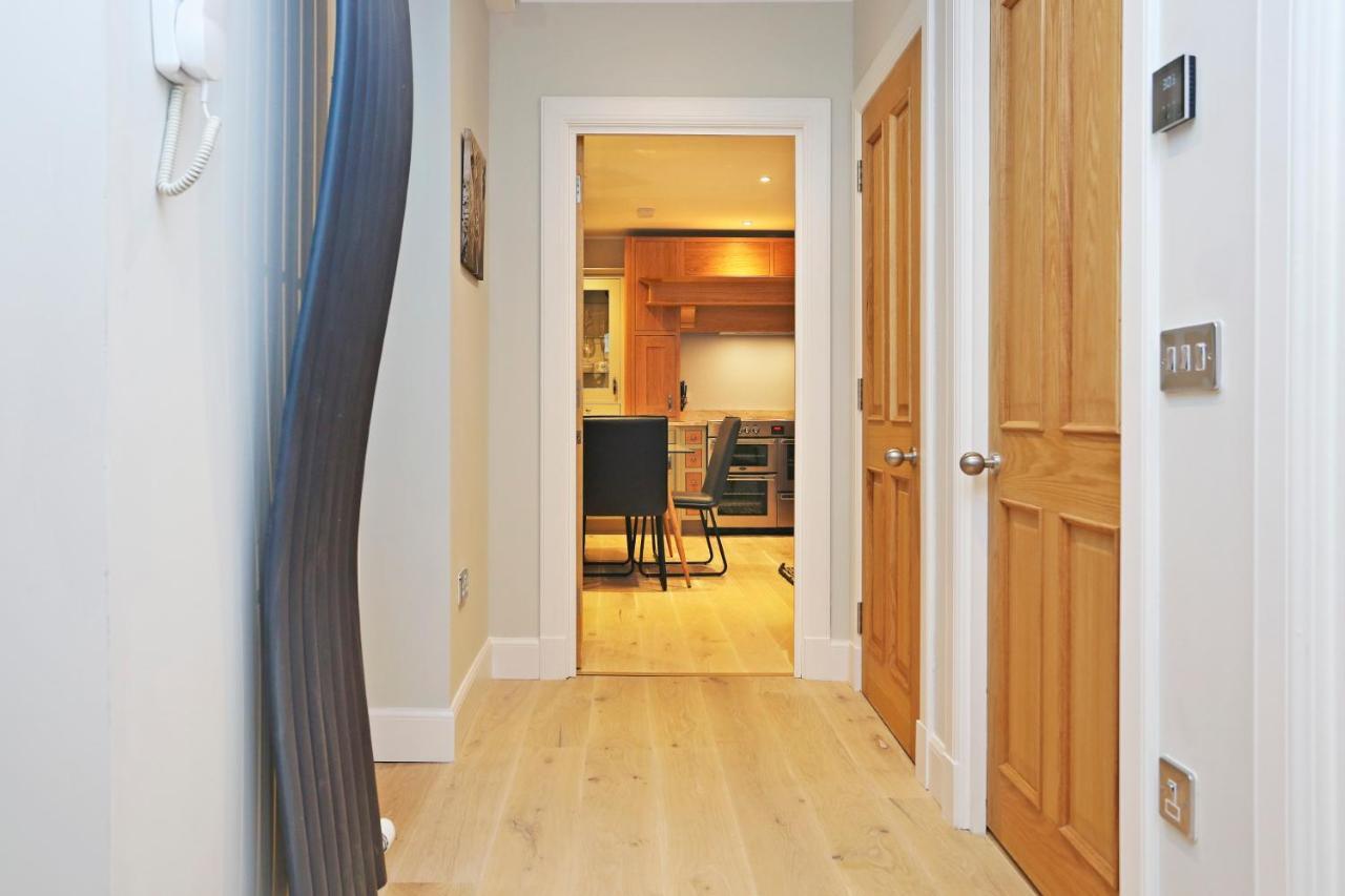 Апартаменты Joivy Modern And Airy Flat On The Historic Royal Mile Эдинбург Экстерьер фото